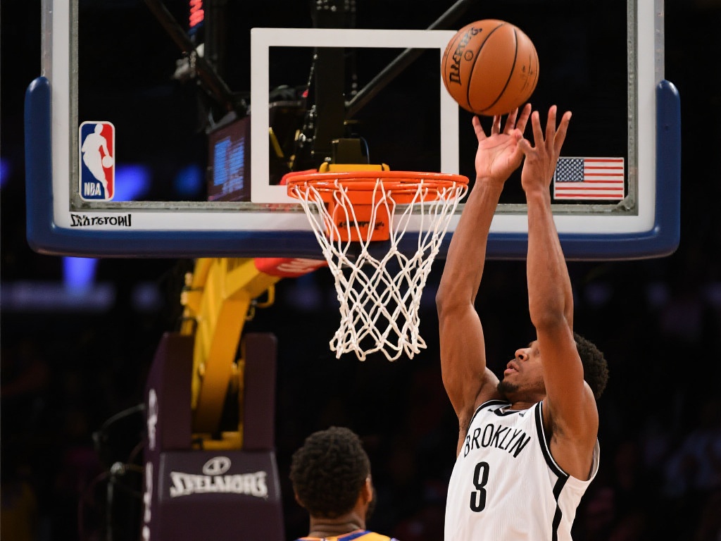 里夫斯:篮板失守致球队攻防两端受挫 篮板是篮球比赛的基石之一。无论是对进攻的